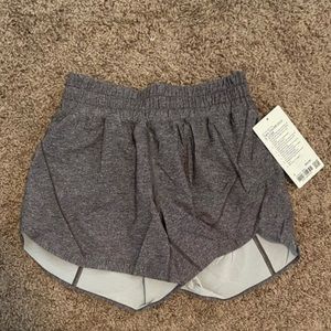 Lululemon Track That Mid Rise Short 5”